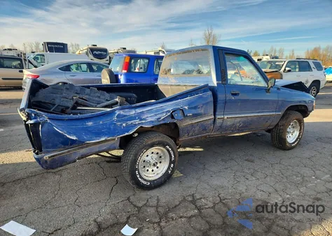 1986 Toyota Pickup 1/2 Ton Rn50 z USA, uszkodzony, nr VIN JT4RN50R5G0198069